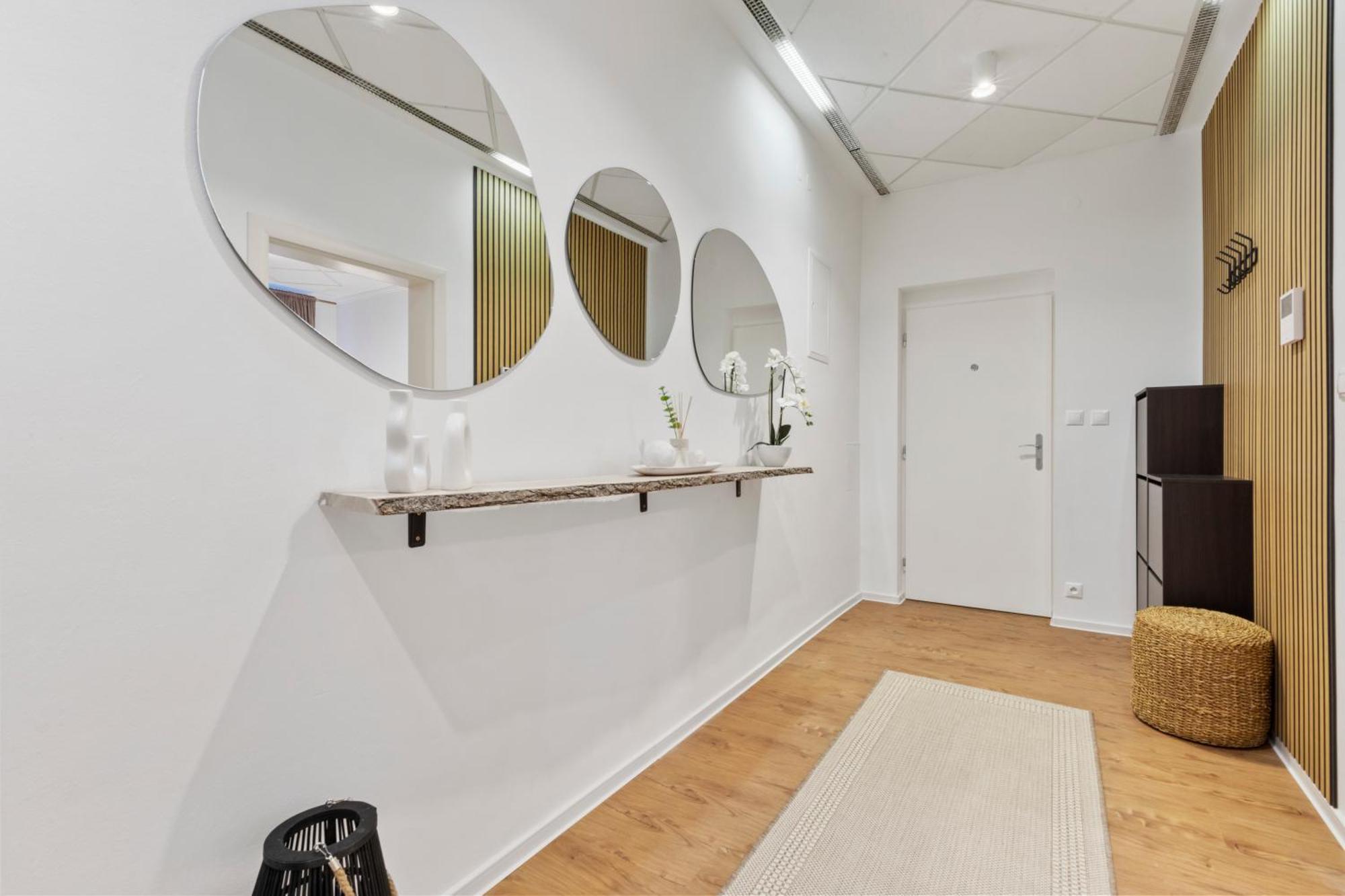 Luxe Living At Old Town Center Apartman Pozsony Kültér fotó